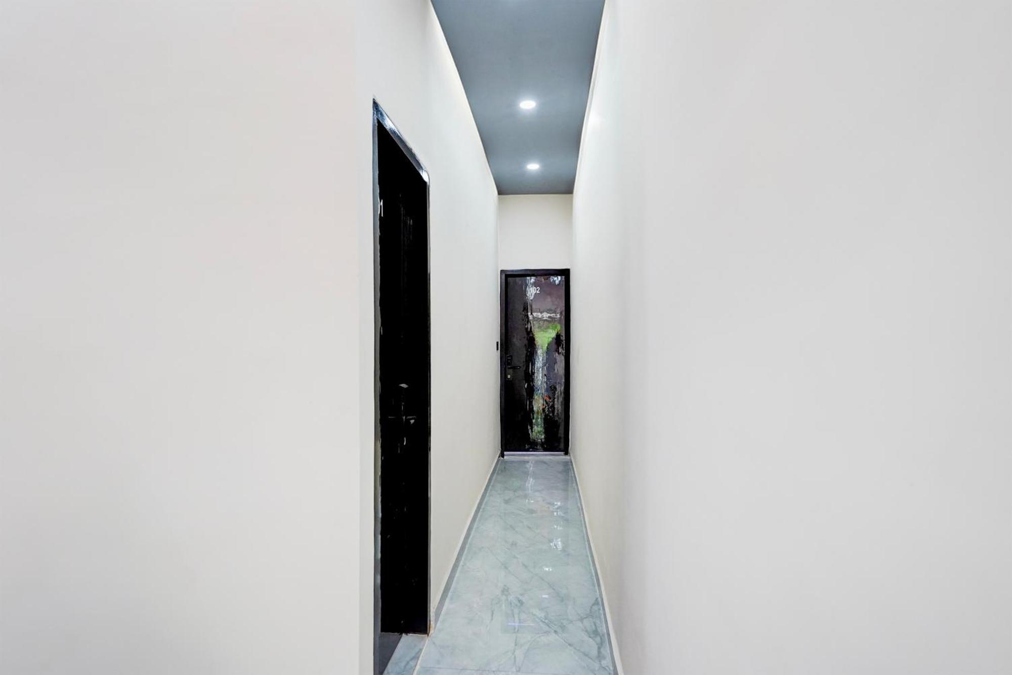 Hotel O Karan Residency New Delhi Exterior photo