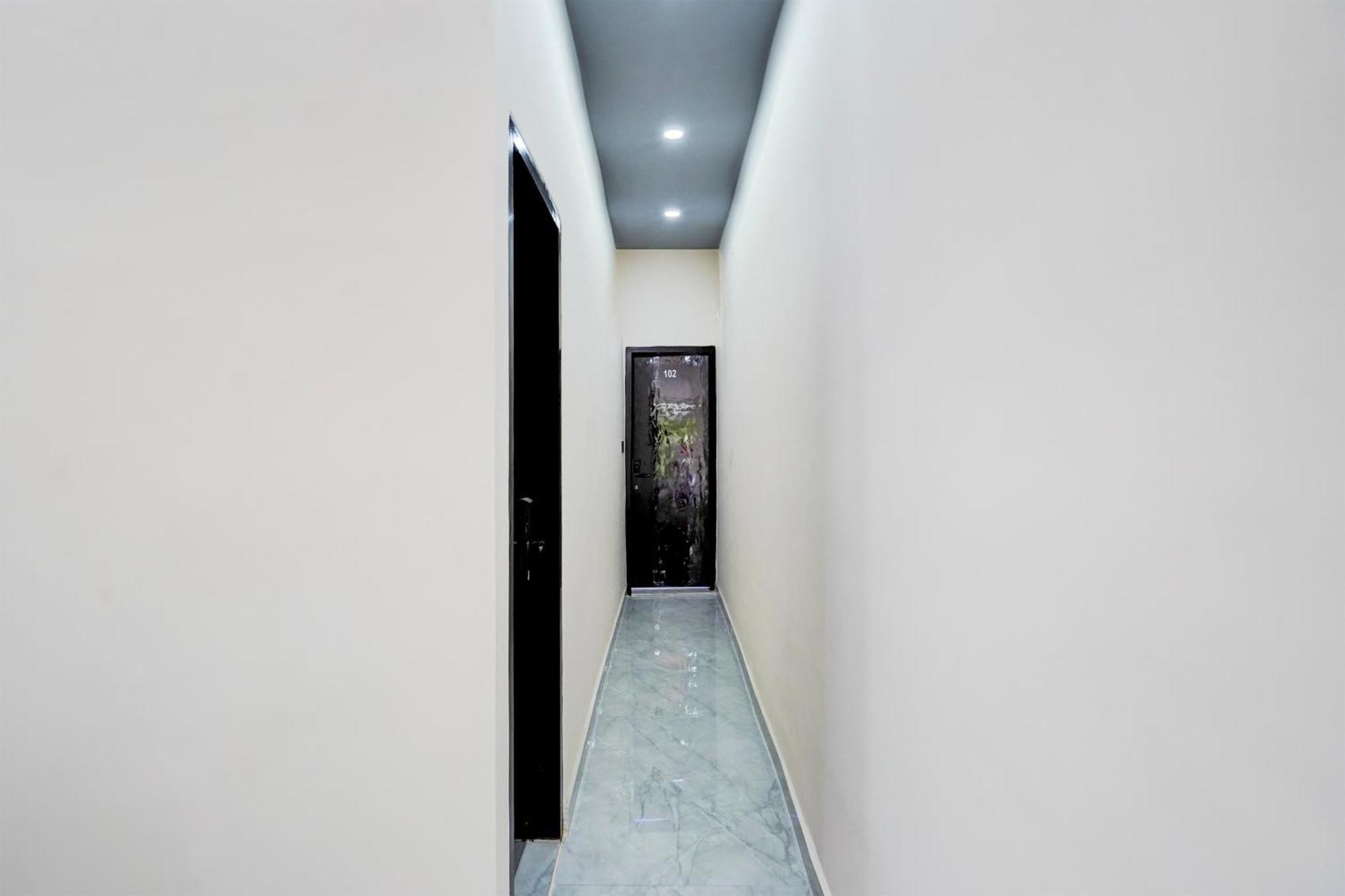 Hotel O Karan Residency New Delhi Exterior photo